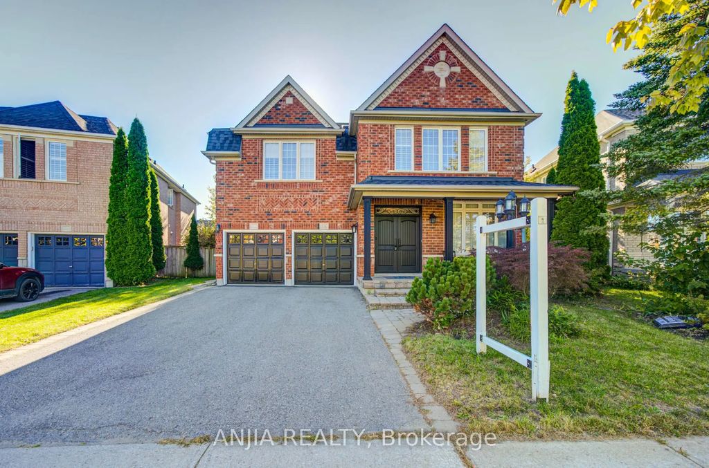 16 Forest Manor Place, Markham