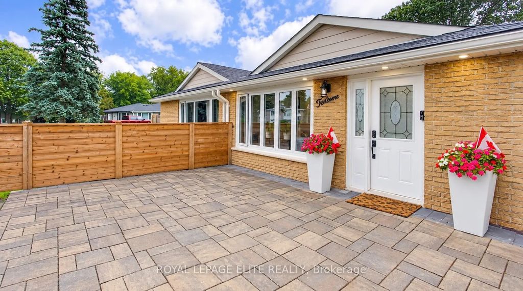 13 Alphonsus Court, New Tecumseth