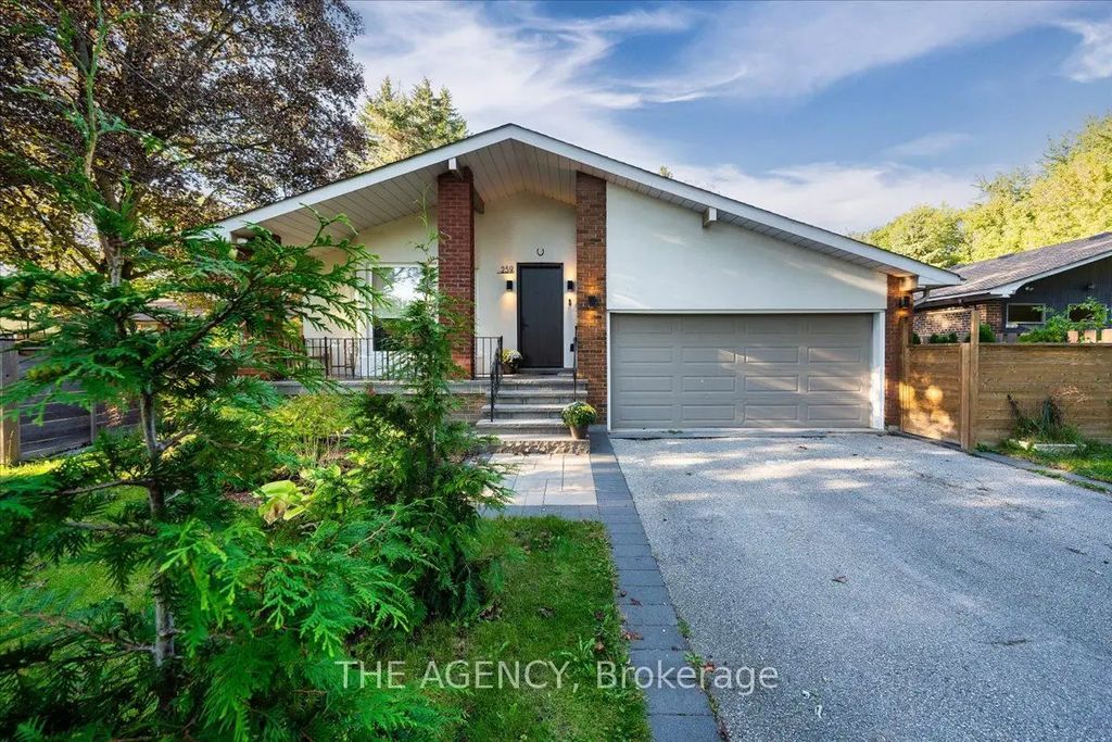 259 Rumble Avenue, Richmond Hill