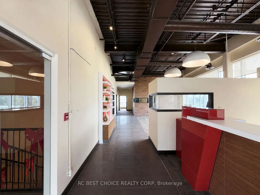 20 Gibson Avenue 201, Markham