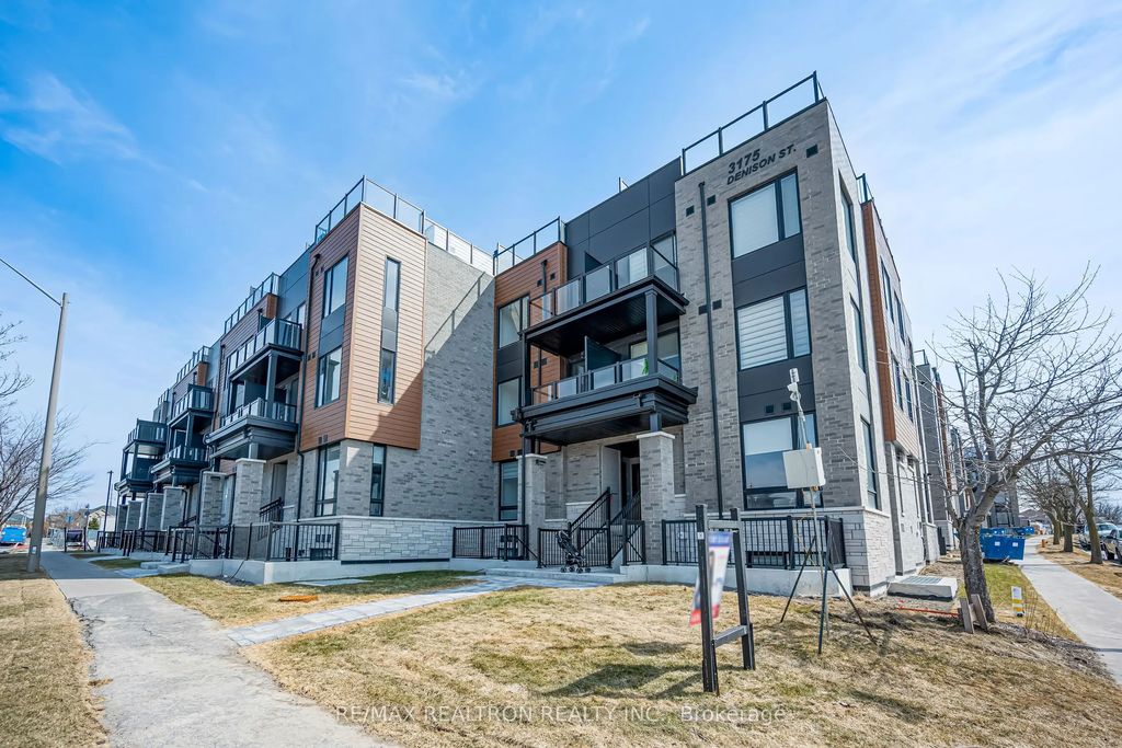 3175 Denison Street 107, Markham