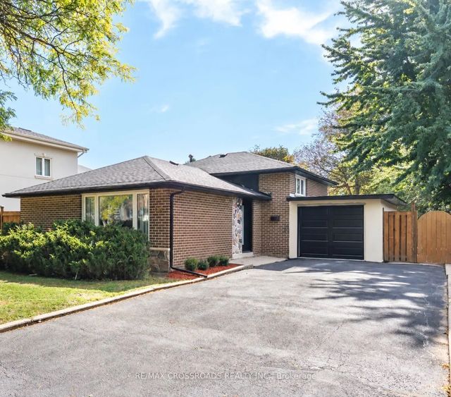 184 Laverock Avenue, Richmond Hill