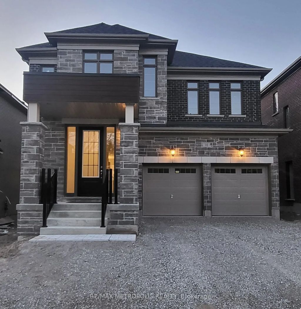 10 Wraggs Road, Bradford West Gwillimbury