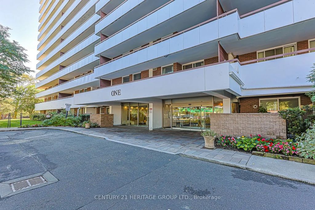 1 Royal Orchard Boulevard 502, Markham