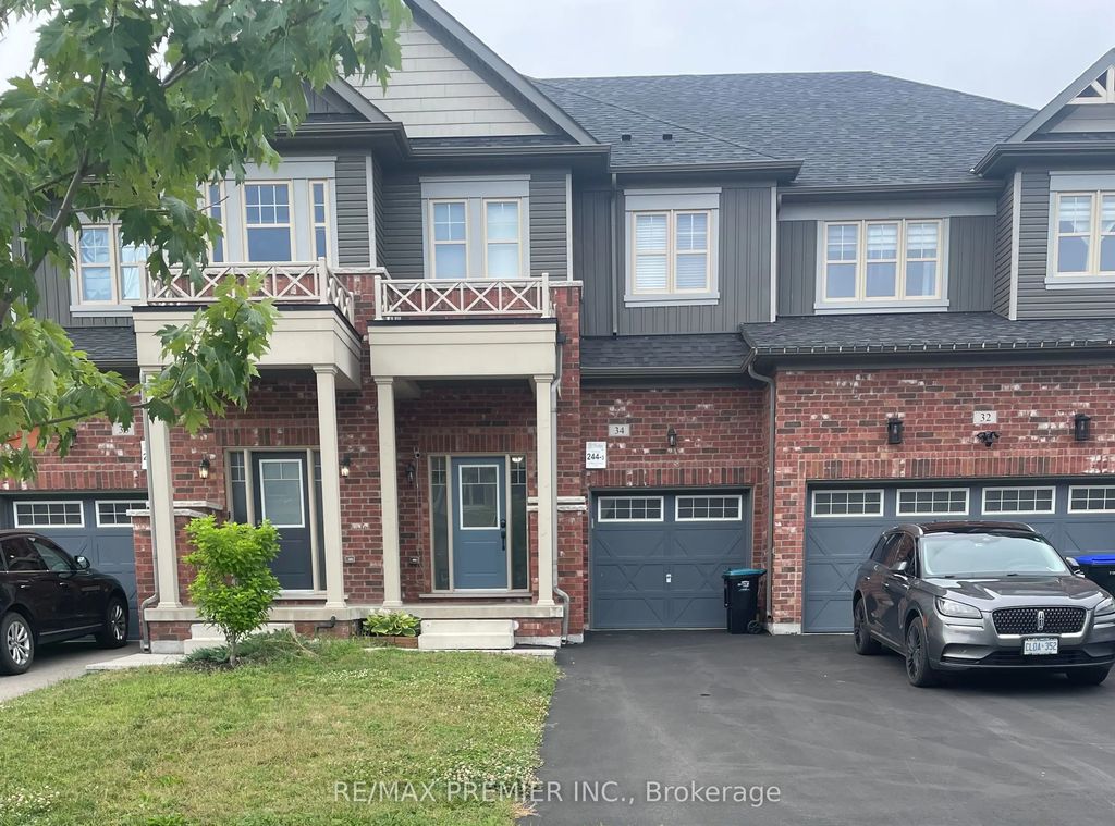 34 Arnold Crescent, New Tecumseth