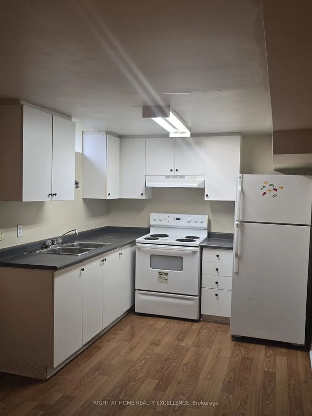 11 Charlton Avenue Basement, Vaughan