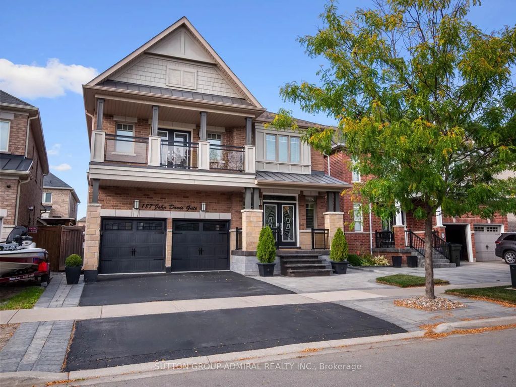 187 John Davis Gate, Whitchurch-Stouffville