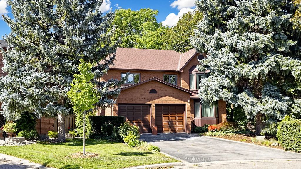8 Royal Garden Boulevard, Vaughan