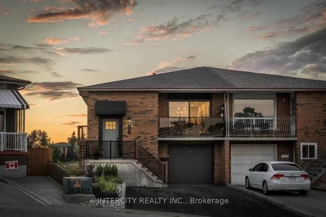 137 Albany Drive Lower, Vaughan