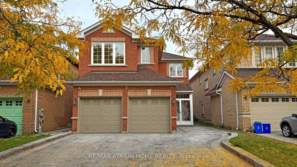 12 Merry Brook Lane, Markham