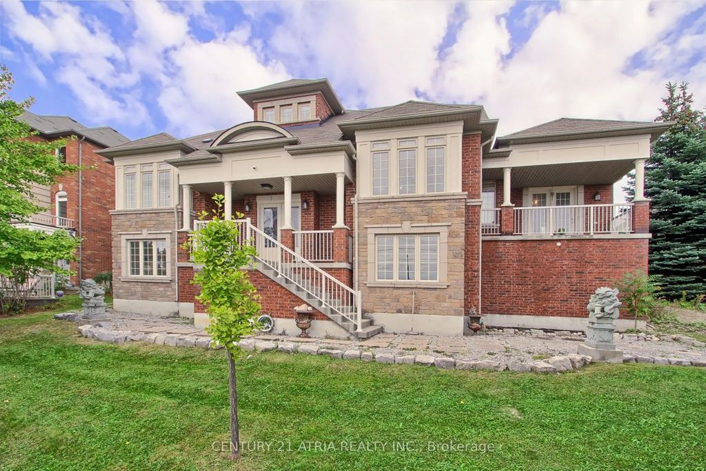 111 Zokol Drive, Aurora