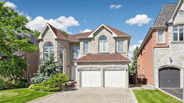 12 Mackay Drive, Richmond Hill