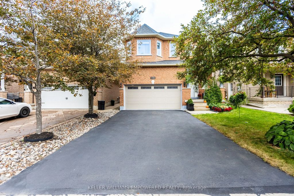 134 Queen Isabella Crescent, Vaughan