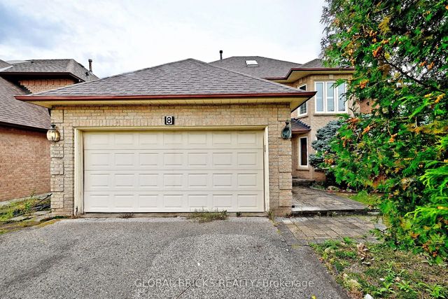 8 Elmsley Drive, Richmond Hill