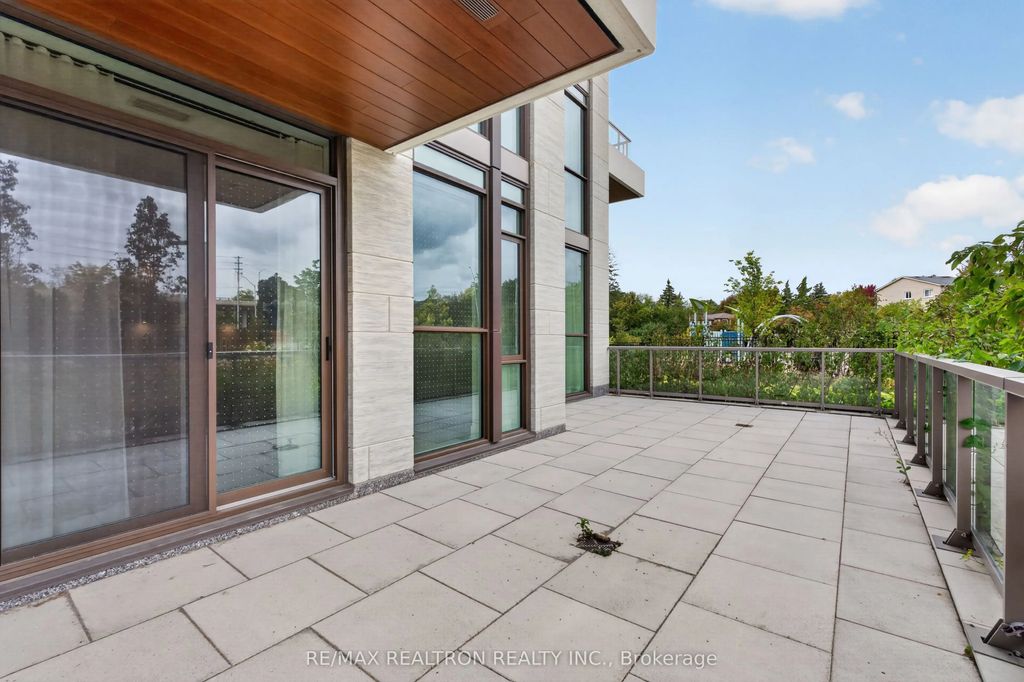 397 Royal Orchard Boulevard 108, Markham