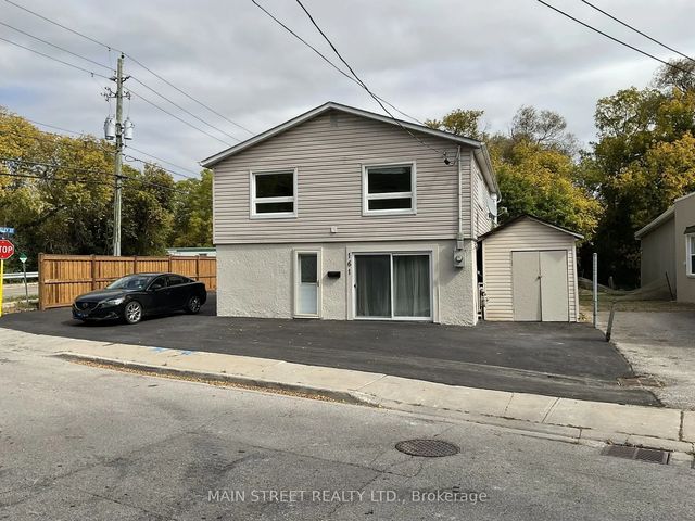 161 Charlotte Street Upper, Newmarket