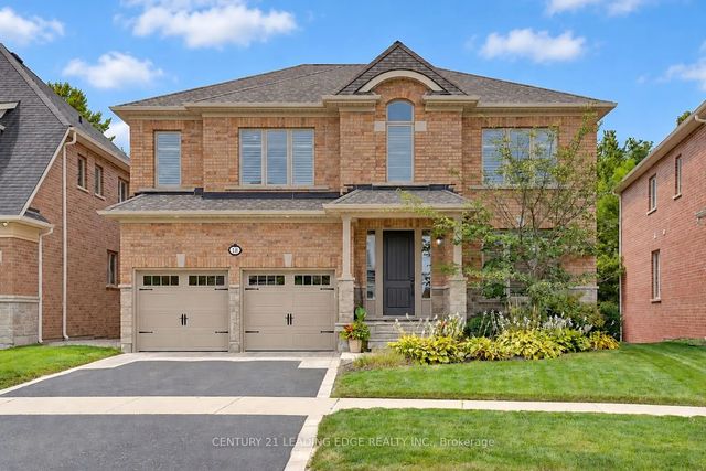 18 Pheasant Drive, Richmond Hill