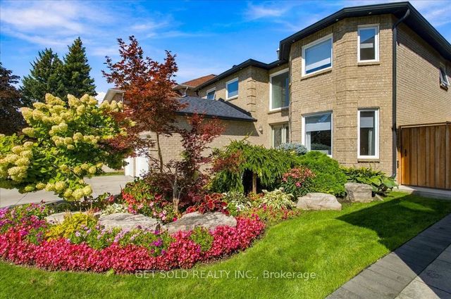 10 Coldwater Court, Vaughan