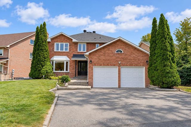22 West Side Drive, Markham