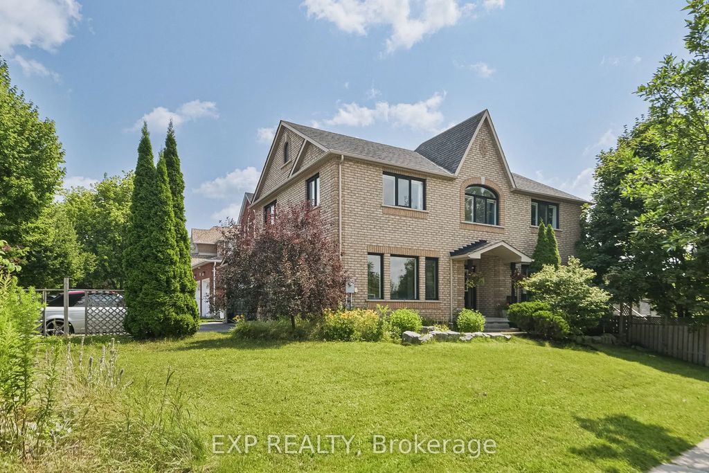 29 Batson Drive, Aurora