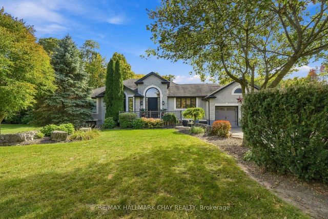 6513 King Road, King