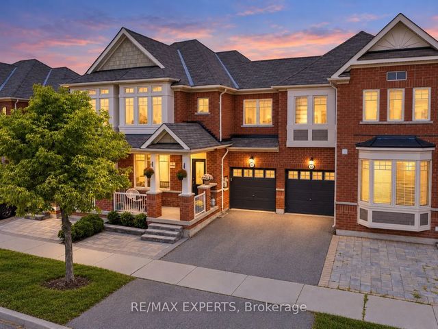 40 Pitney Avenue, Richmond Hill