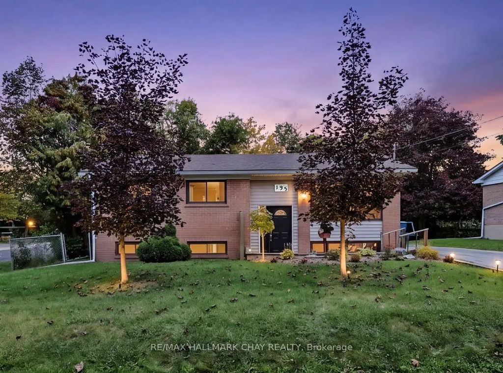 135 Peter Street, East Gwillimbury