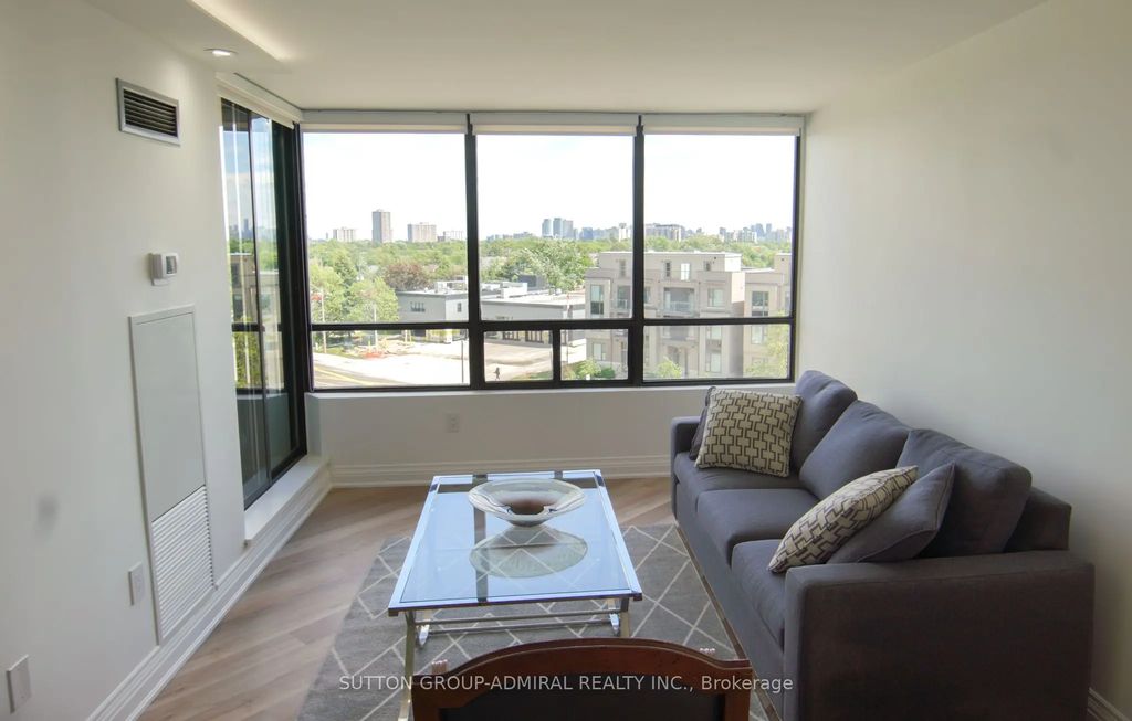 7420 Bathurst Street 606, Vaughan