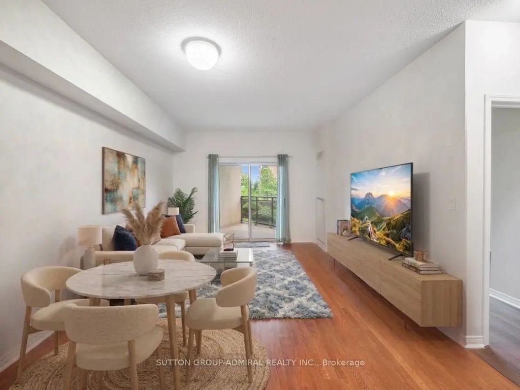 1 Maison Parc Court 215, Vaughan