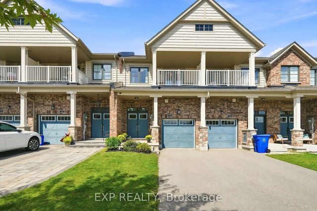 128 Chessington Avenue, East Gwillimbury