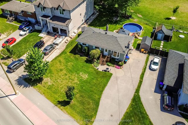 671 Simcoe Road, Bradford West Gwillimbury