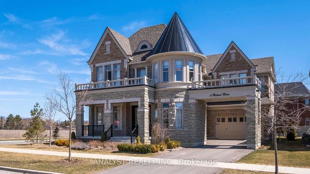 5 Ballard Drive, King