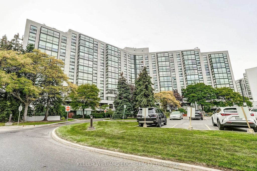 40 Harding Boulevard W 603, Richmond Hill