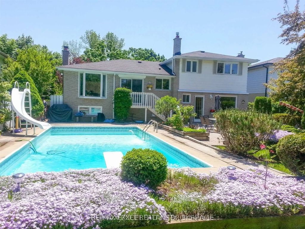 83 Squire Bakers Lane Upper, Markham