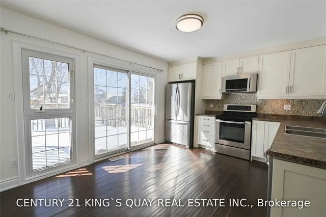 291 Clarlyn Drive, Georgina