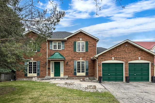2 Craigleith Crescent, Richmond Hill