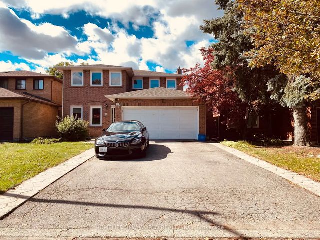 51 Park Lane Circle, Richmond Hill