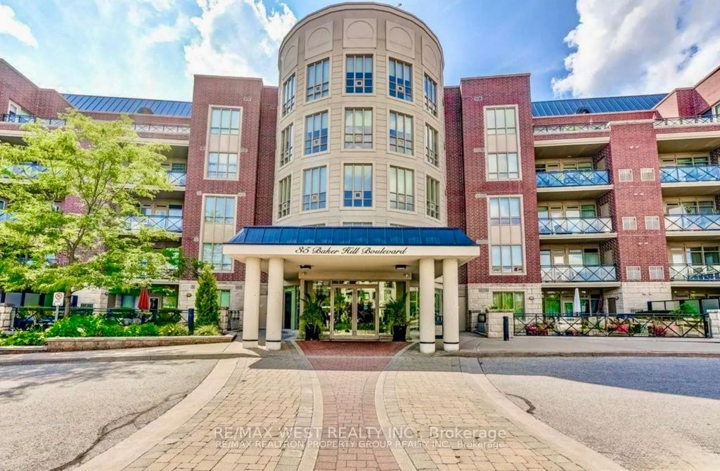 35 Baker Hill Boulevard W 309, Whitchurch-Stouffville