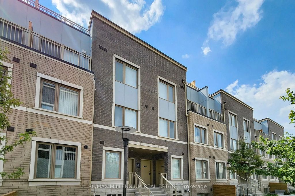 100 Honeycrisp Crescent Th 350, Vaughan