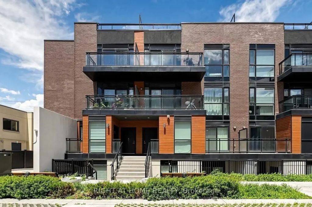 5289 Hwy 7 Street E 701, Vaughan