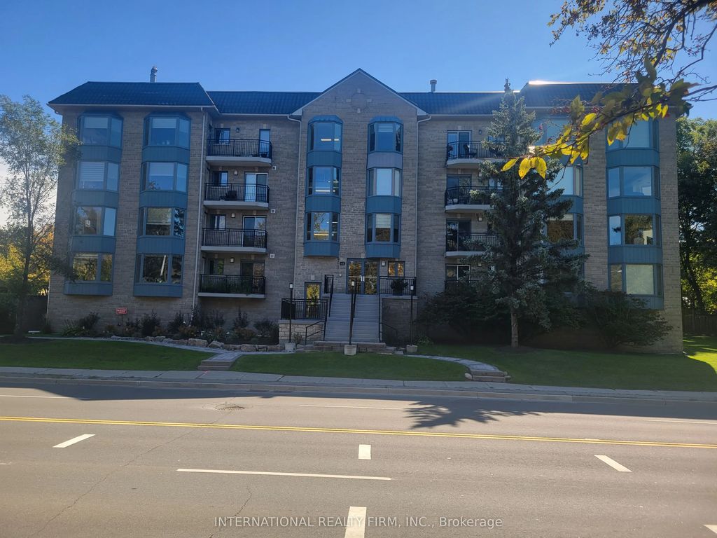 85 Wellington Street W 310, Aurora