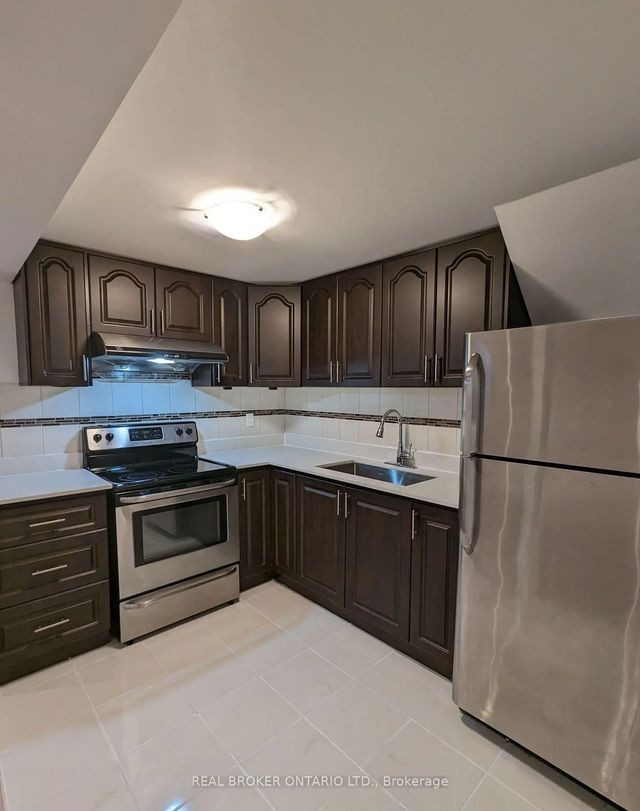 104 Randall Avenue Bsmt, Markham