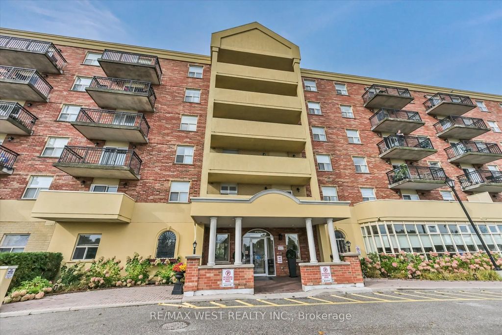 7373 Martin Grove Road 319, Vaughan