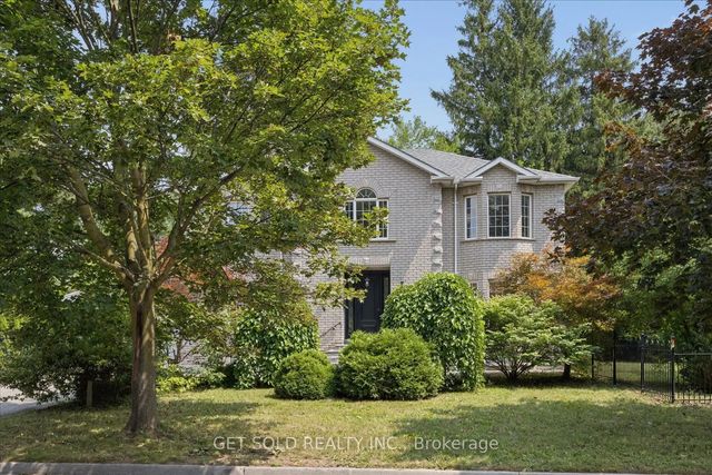 49 Pearson Avenue, Richmond Hill