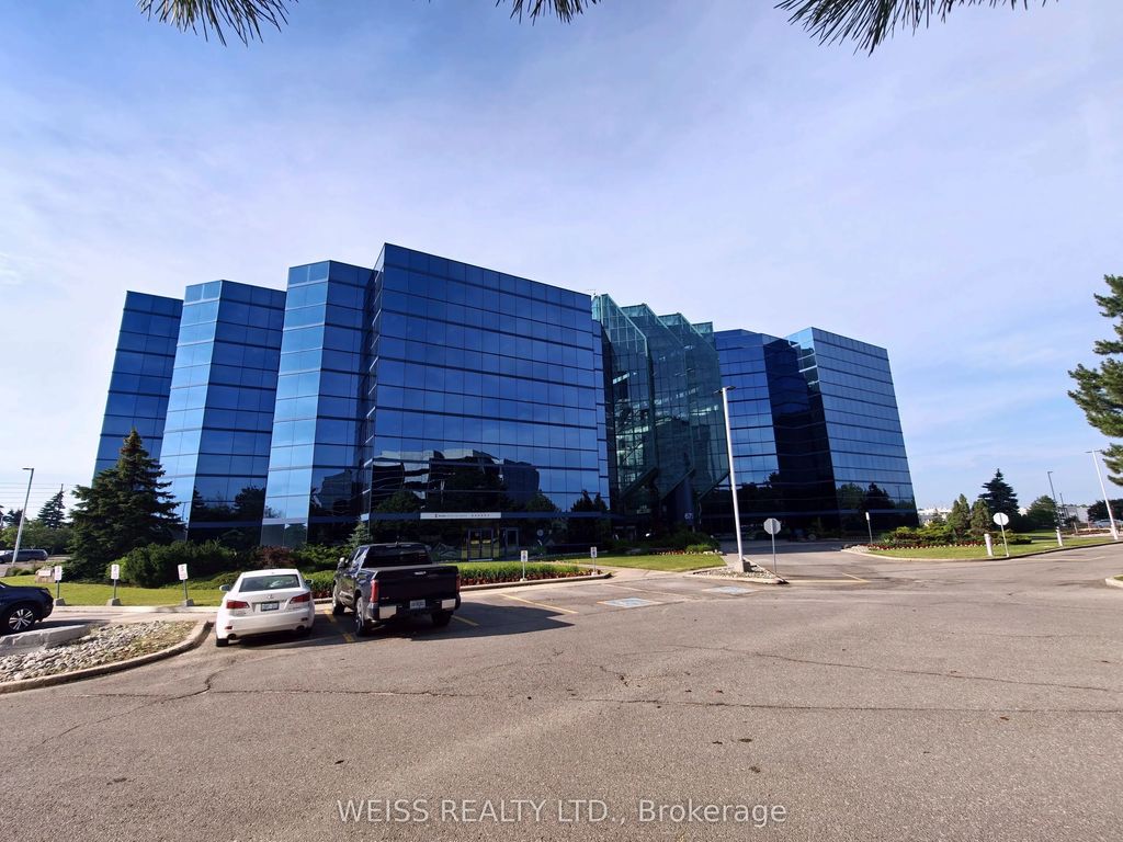 675 Cochrane Drive E201, Markham