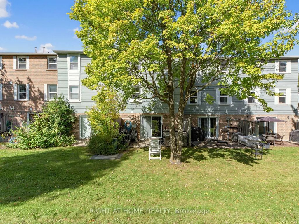 1984 John Street, Markham