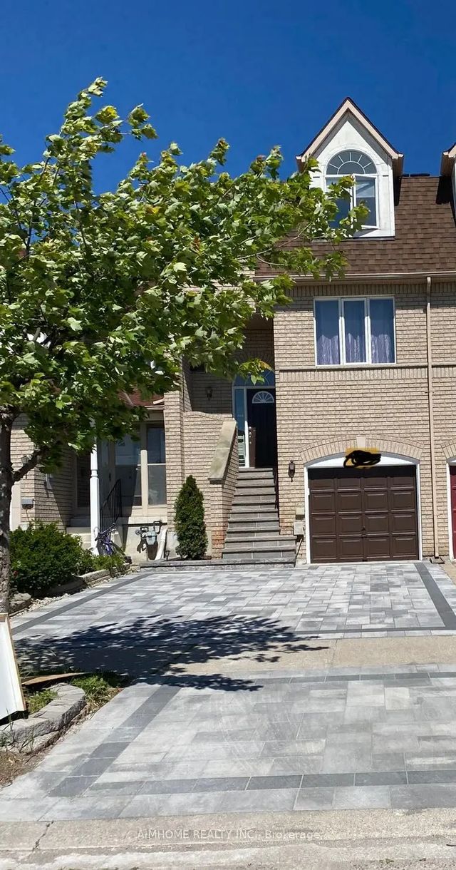 131 Bridlepath Street, Richmond Hill