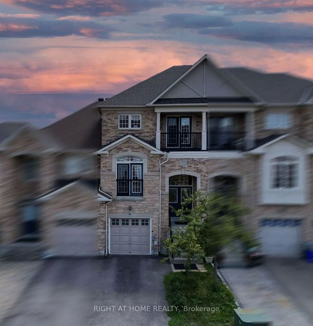 11 Littleriver Court, Vaughan
