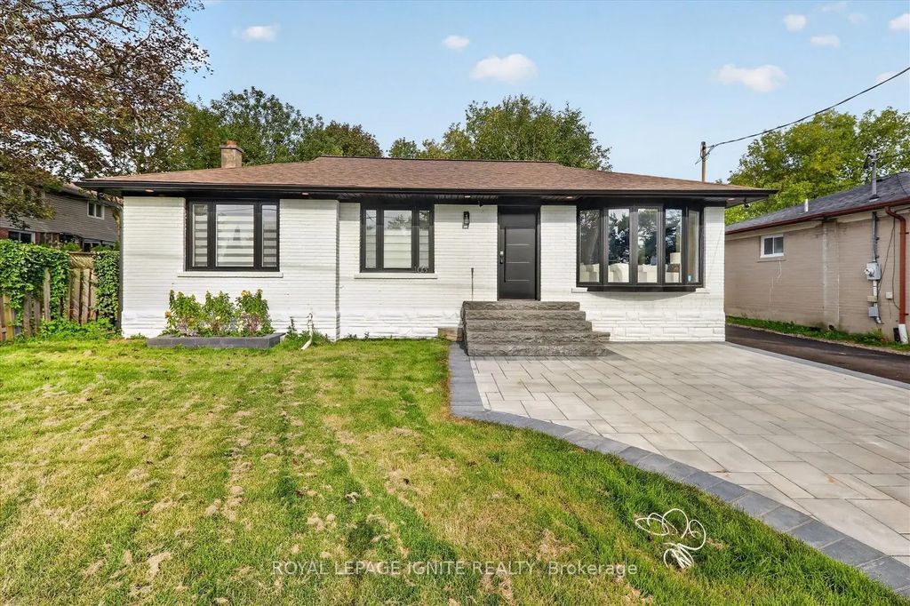103 Baker Street Main, Whitchurch-Stouffville