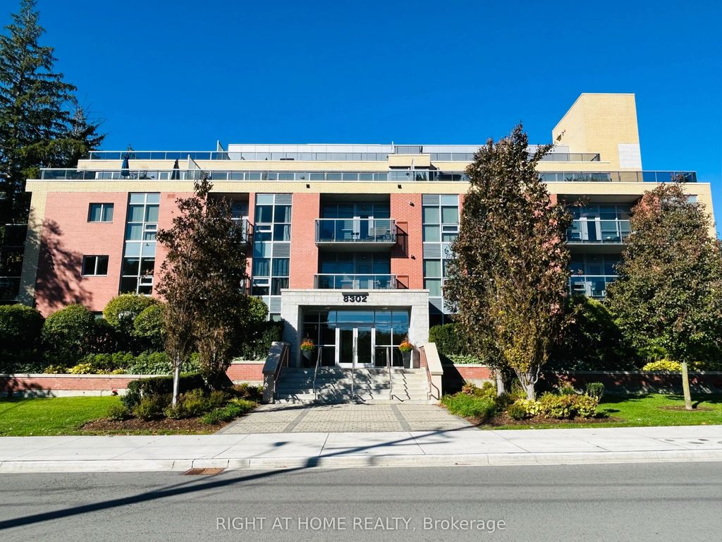 8302 Islington Avenue 207, Vaughan